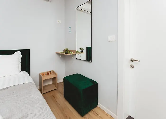 - Steps Form New Bazaar Apartament