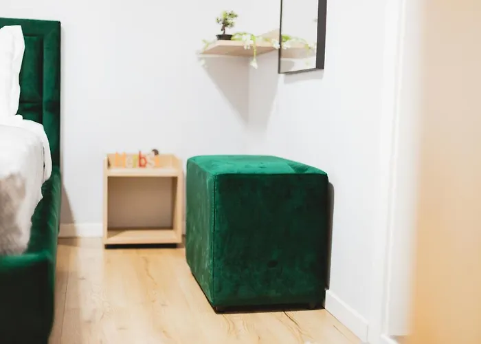 - Steps Form New Bazaar Apartament *